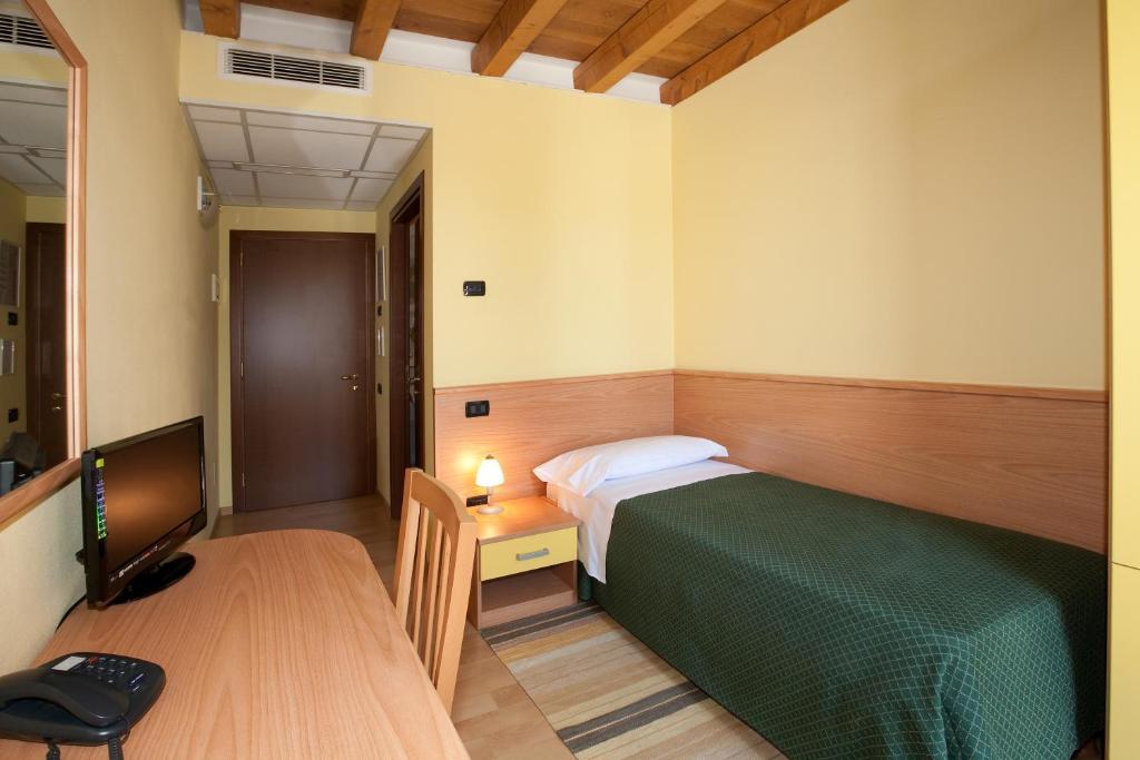 Hotel Valbrenta Limena Room photo